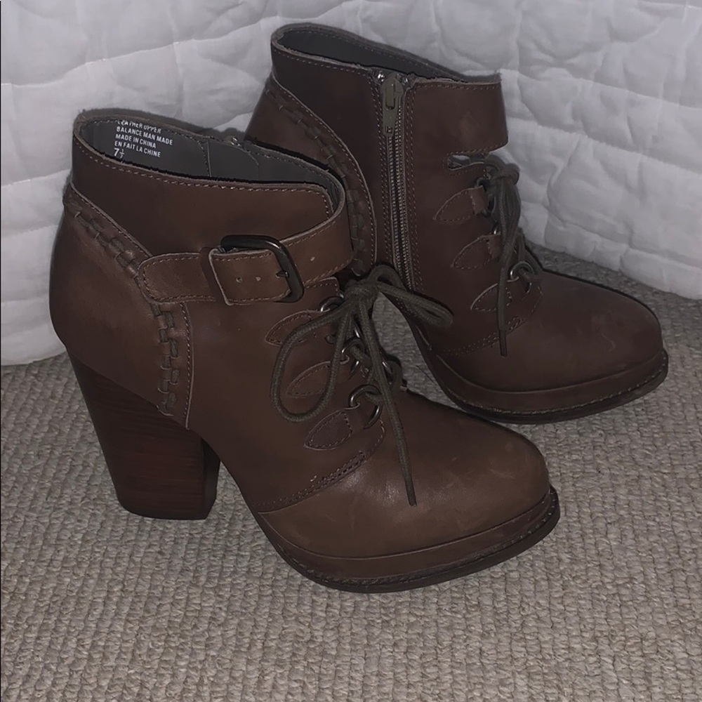 Seychelles Brown Leather Platform Ankle Boots
